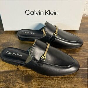 *BRAND NEW* *RARE FIND* Calvin Klein SIDOLL Loafers, Size 6